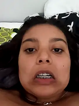 stefanie010 online show from 01-30-25, 09:14