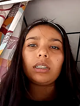 stefanie010 online show from 02-16-25, 06:43