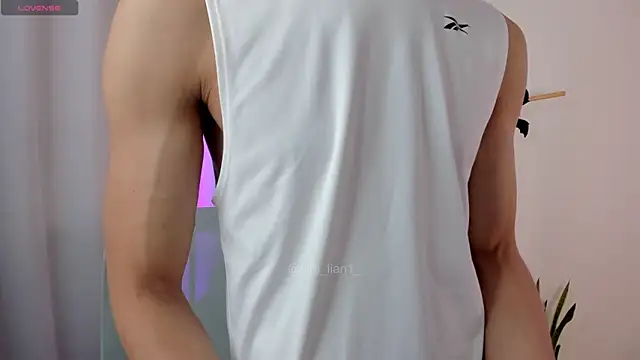 kim lian21 online show from 10-30-25, 12:36