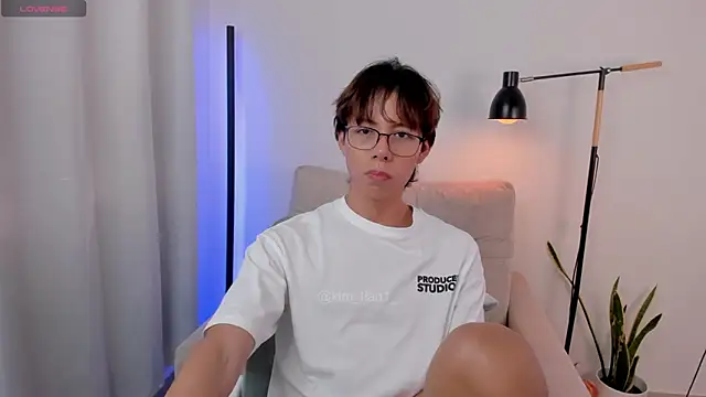 kim lian21 online show from 11-03-25, 12:53