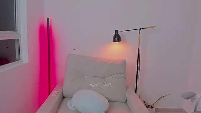 kim lian21 online show from 04-09-26, 09:37