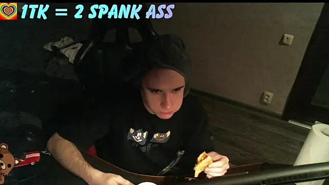 izilizi 23 online show from 10-06-25, 06:41