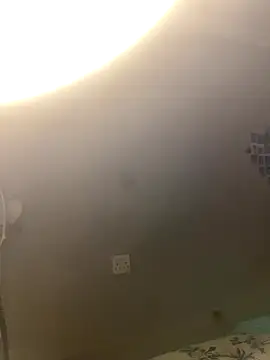 YellowHoneyDip online show from 11-24-25, 06:19