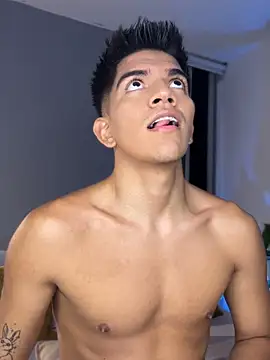 santiago 01 online show from 12-19-25, 12:03