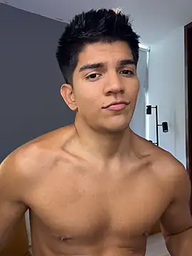 santiago 01 online show from 03-04-26, 09:22