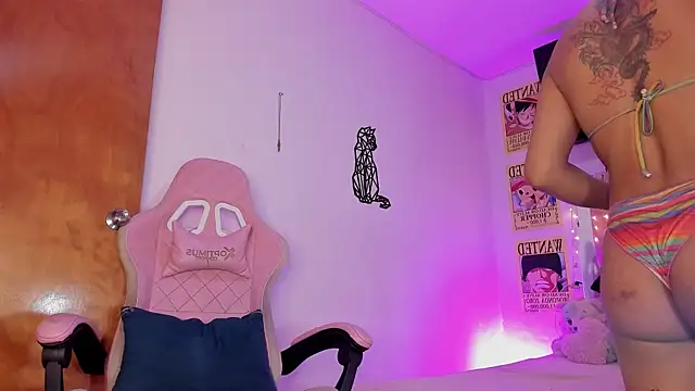 emily lady20 online show from 11-23-25, 09:19