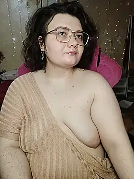 DenisHailey online show from 04-12-26, 06:33