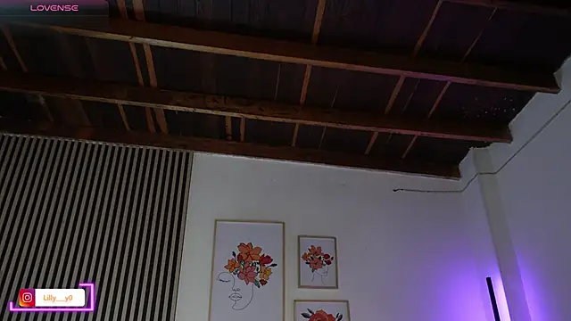 LillyDolls23 online show from 03-11-26, 01:27