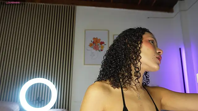 LillyDolls23 online show from 11-23-25, 12:37