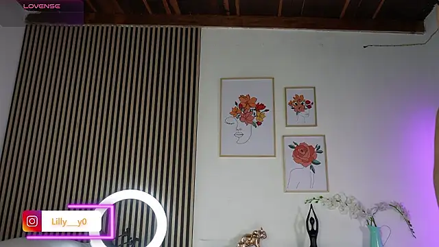 LillyDolls23 online show from 02-03-26, 01:05
