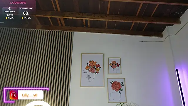 LillyDolls23 online show from 11-09-25, 12:42