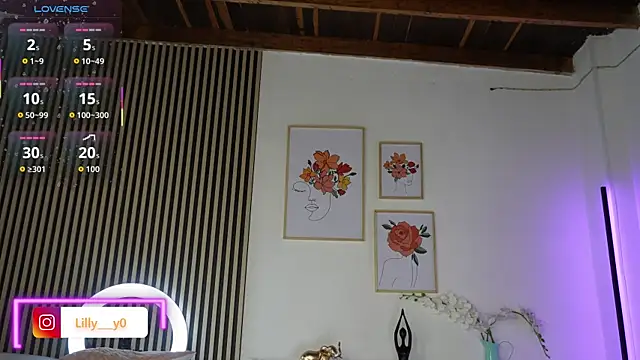 LillyDolls23 online show from 10-18-25, 12:51