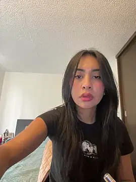 Snapshot of romma95 chatting on 12-10-24, 04:49 romma95 online show from 12-10-24, 04:49
