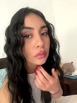 Snapshot of romma95 chatting on 12-02-24, 03:42 romma95 online show from 12-02-24, 03:42
