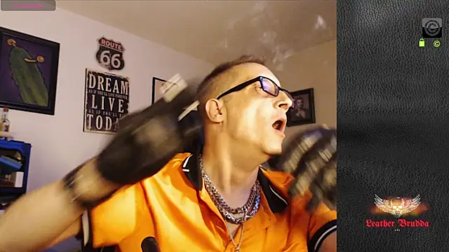LeatherBrudda69 online show from 08-08-26, 06:09