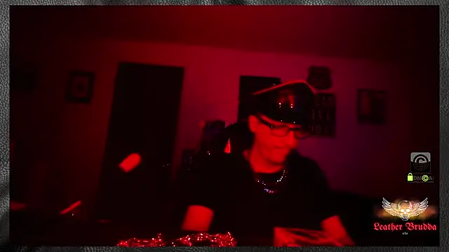 LeatherBrudda69 online show from 04-23-26, 05:03