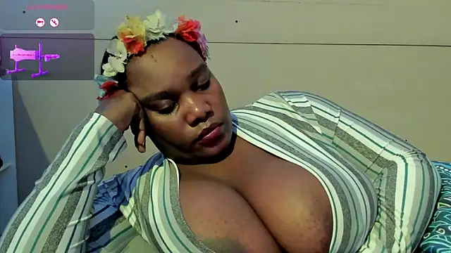 kasandra smith  online show from 09-18-25, 08:12