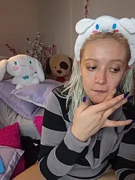 NaomiShimizu online show from 11-20-25, 09:36