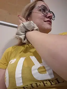 NaomiShimizu online show from 02-21-26, 08:33