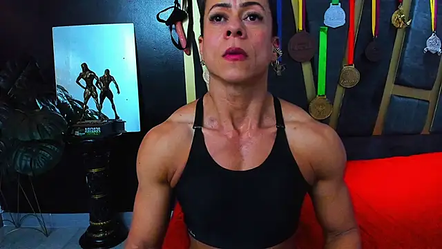 Khloe Rossich online show from 12-13-25, 08:04