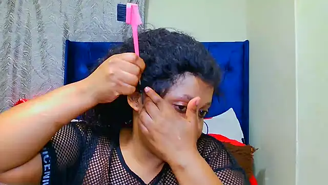 THESHORTQUEEN online show from 01-05-26, 06:33