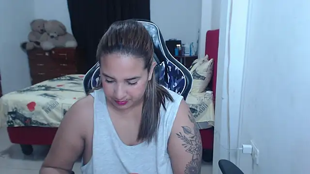 KathyHardcore69 online show from 12-21-25, 01:41