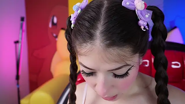 miss  pamela online show from 12-20-25, 10:07