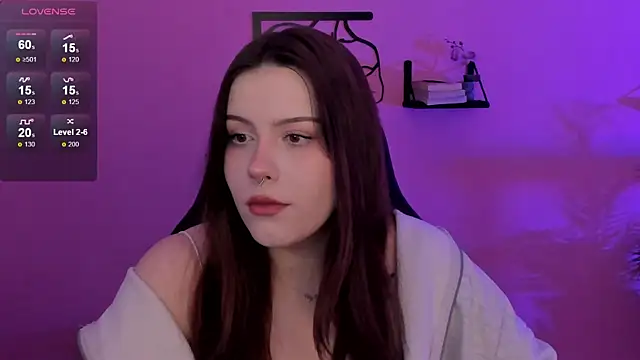 Snapshot of CoralineKeyns chatting on 02-24-25, 05:22 CoralineKeyns online show from 02-24-25, 05:22