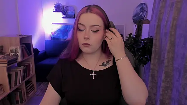 CoralineKeyns online show from 07-28-26, 05:26