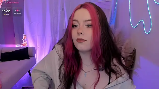 CoralineKeyns online show from 06-02-26, 05:18