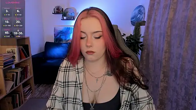 CoralineKeyns online show from 05-20-26, 05:26