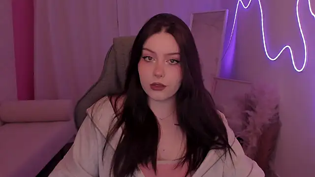 CoralineKeyns online show from 02-03-26, 05:38