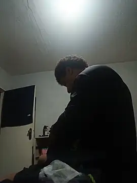 Nicolaskribeiro online show from 05-26-26, 10:13