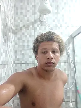 Snapshot of Nicolaskribeiro chatting on 11-17-25, 09:35 Nicolaskribeiro online show from 11-17-25, 09:35