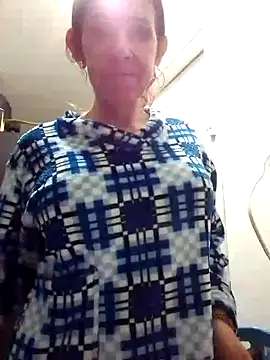 Cameron puppy online show from 10-15-25, 08:28