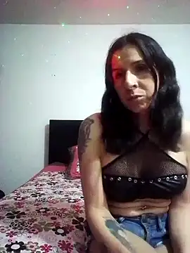 Cameron puppy online show from 10-28-25, 06:01