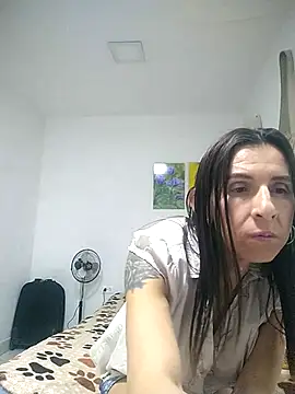 Cameron puppy online show from 06-25-26, 05:12