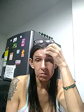 Cameron puppy online show from 07-05-26, 04:19
