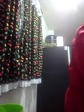 Cameron puppy online show from 11-03-25, 03:48