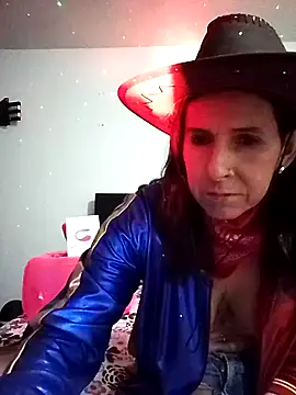 Cameron puppy online show from 10-30-25, 02:32