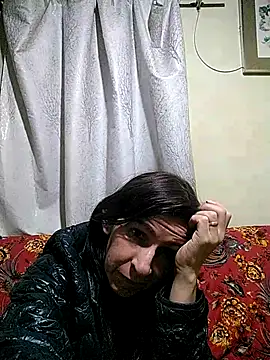 Cameron puppy online show from 03-16-26, 01:13