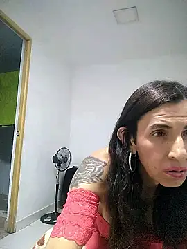 Cameron puppy online show from 06-05-26, 06:52