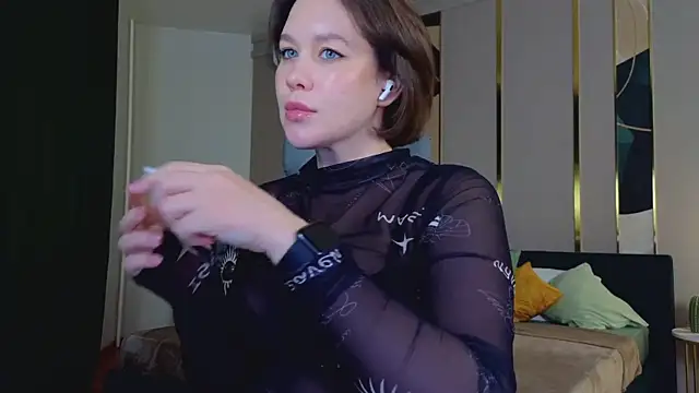 katy  moonj online show from 10-24-25, 01:48