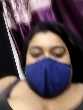 indianlisa5 online show from 11-19-25, 09:37