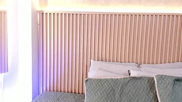 daiana curly online show from 09-27-25, 08:15