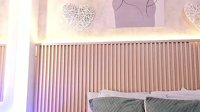 daiana curly online show from 10-04-25, 08:21