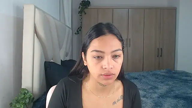 Snapshot of fairylatin222 chatting on 03-14-25, 10:29 fairylatin222 online show from 03-14-25, 10:29