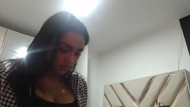 fairylatin222 online show from 11-14-25, 01:09