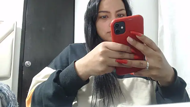 Snapshot of fairylatin222 chatting on 10-02-25, 11:52 fairylatin222 online show from 10-02-25, 11:52