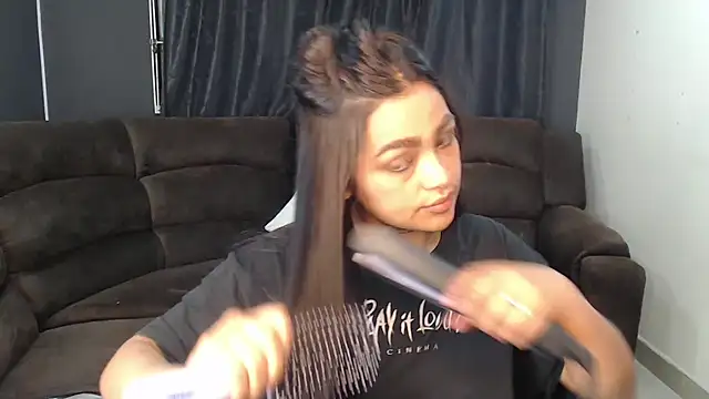 fairylatin222 online show from 11-25-25, 12:00